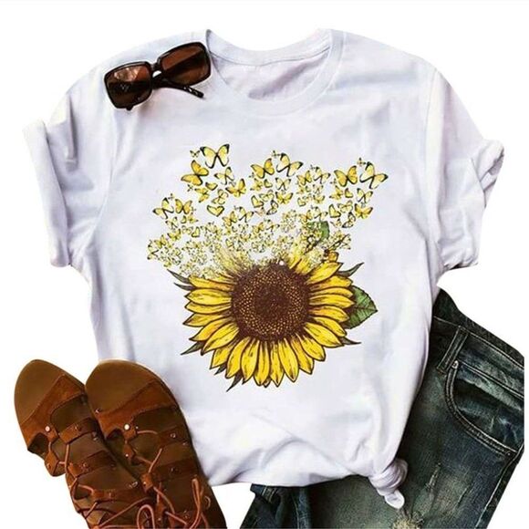 🌻Super cute Sunflower to butterfly t-shirt🦋 - Picture 1 of 6
